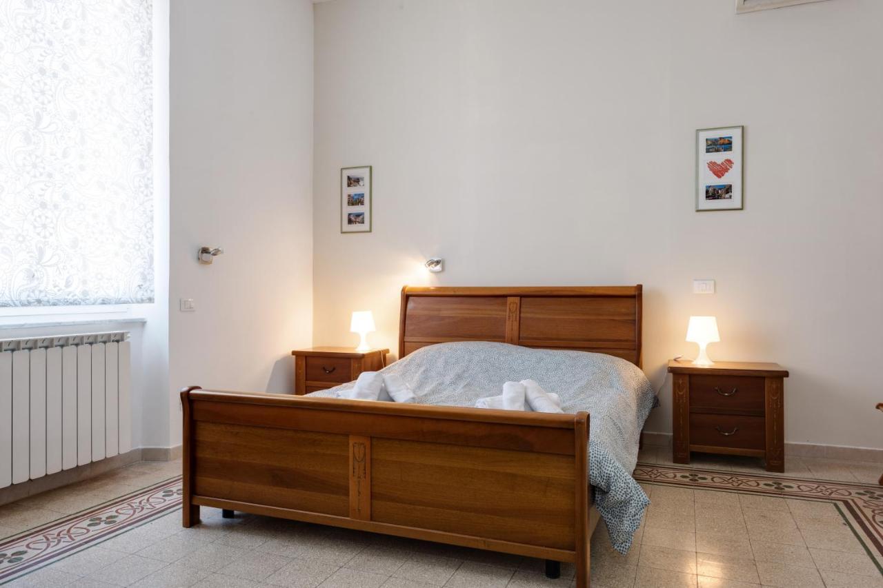 לה ספציה Piazza Concordia Apartment With Balcony מראה חיצוני תמונה